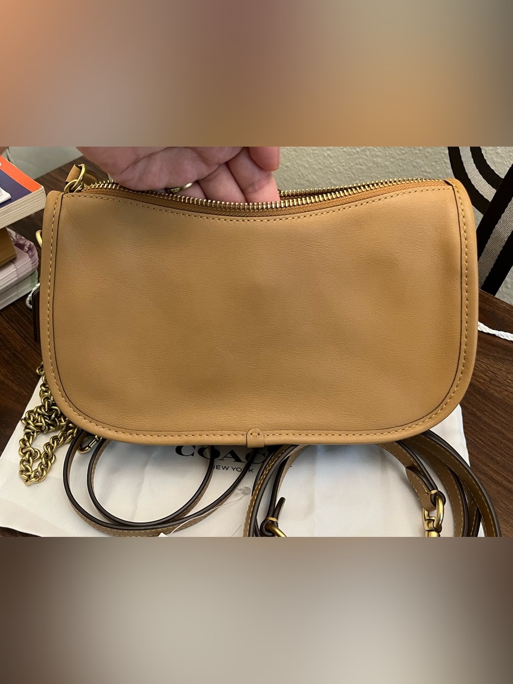 Coach Waverly Honey Brown - Picture 3 of 10